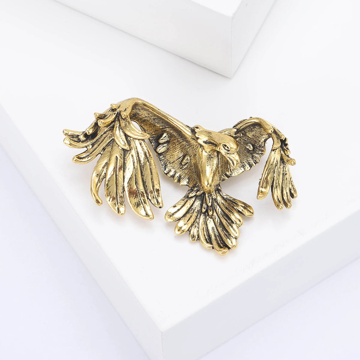 Enamel Eagle Brooches for Wome - đánh giá và giá Women'S Accessories Categories