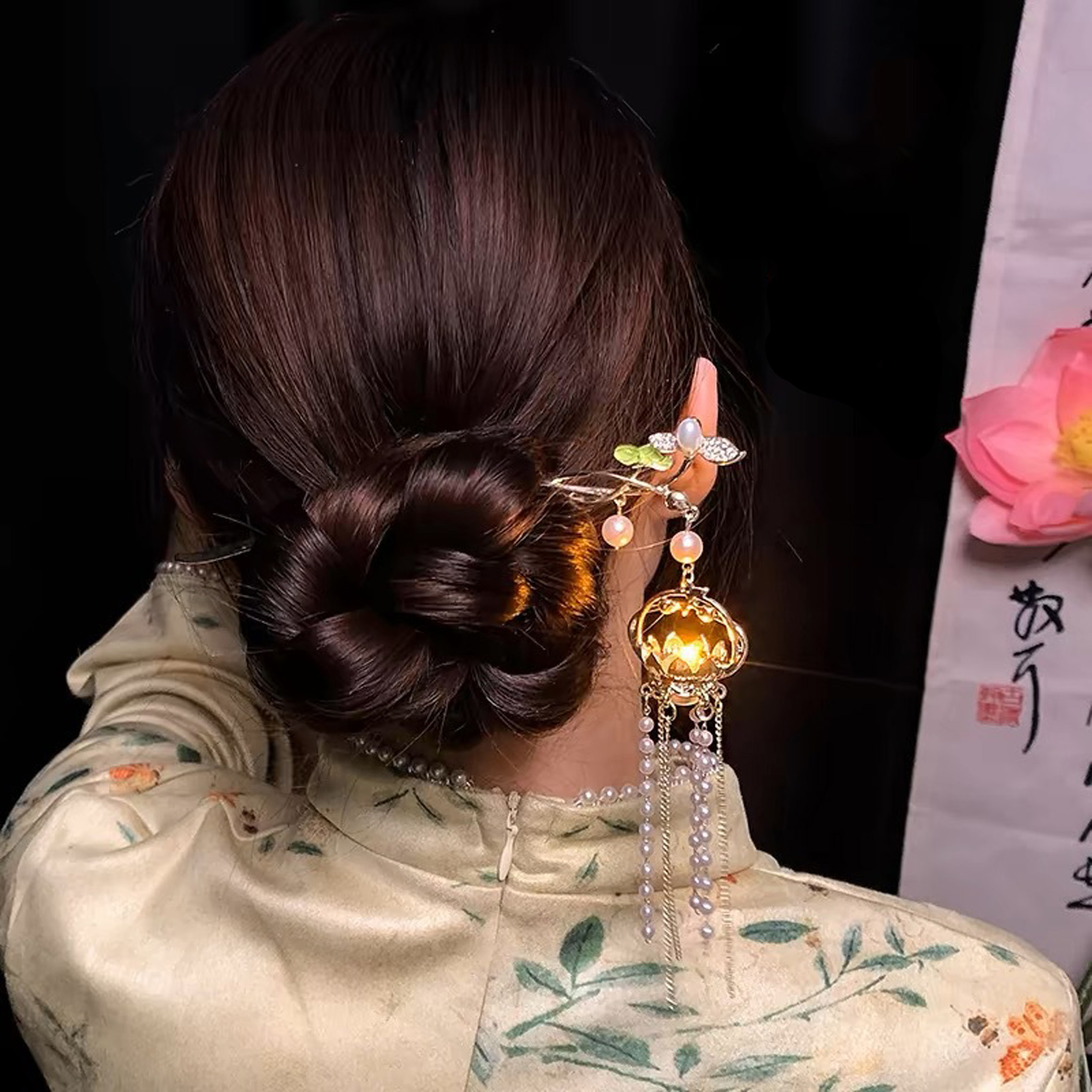 Luminous Flower Hairpin Exquis - đánh giá và giá Women Accessories Shop