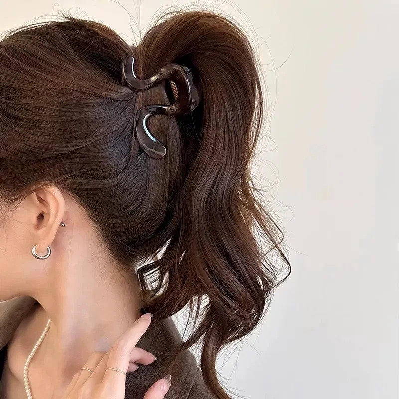Geometric Design Hair Claw Cli - đánh giá và giá Women Accessories Shop Design