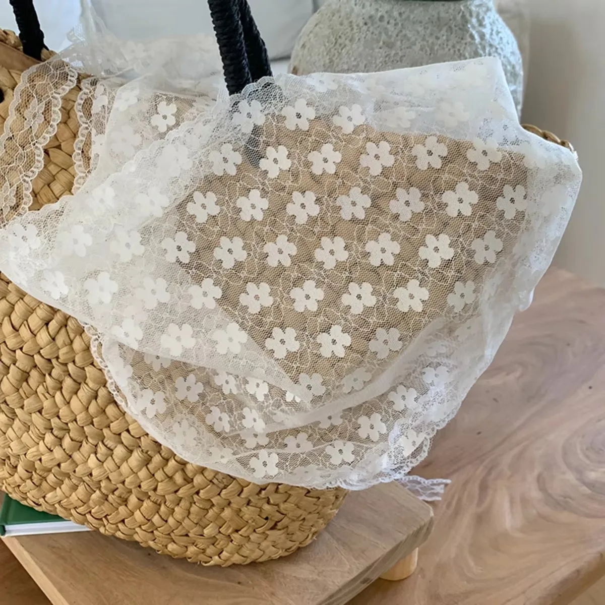 Elegant Lace Neck Scarf for Wo - đánh giá và giá Women Accessories Shop Design